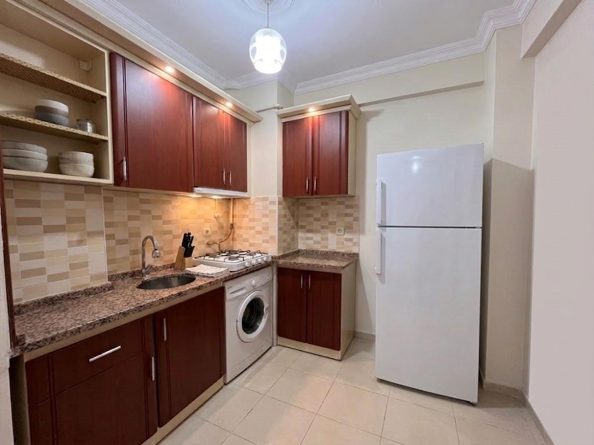 Dairenin mutfağı, Bala Kız Apartı